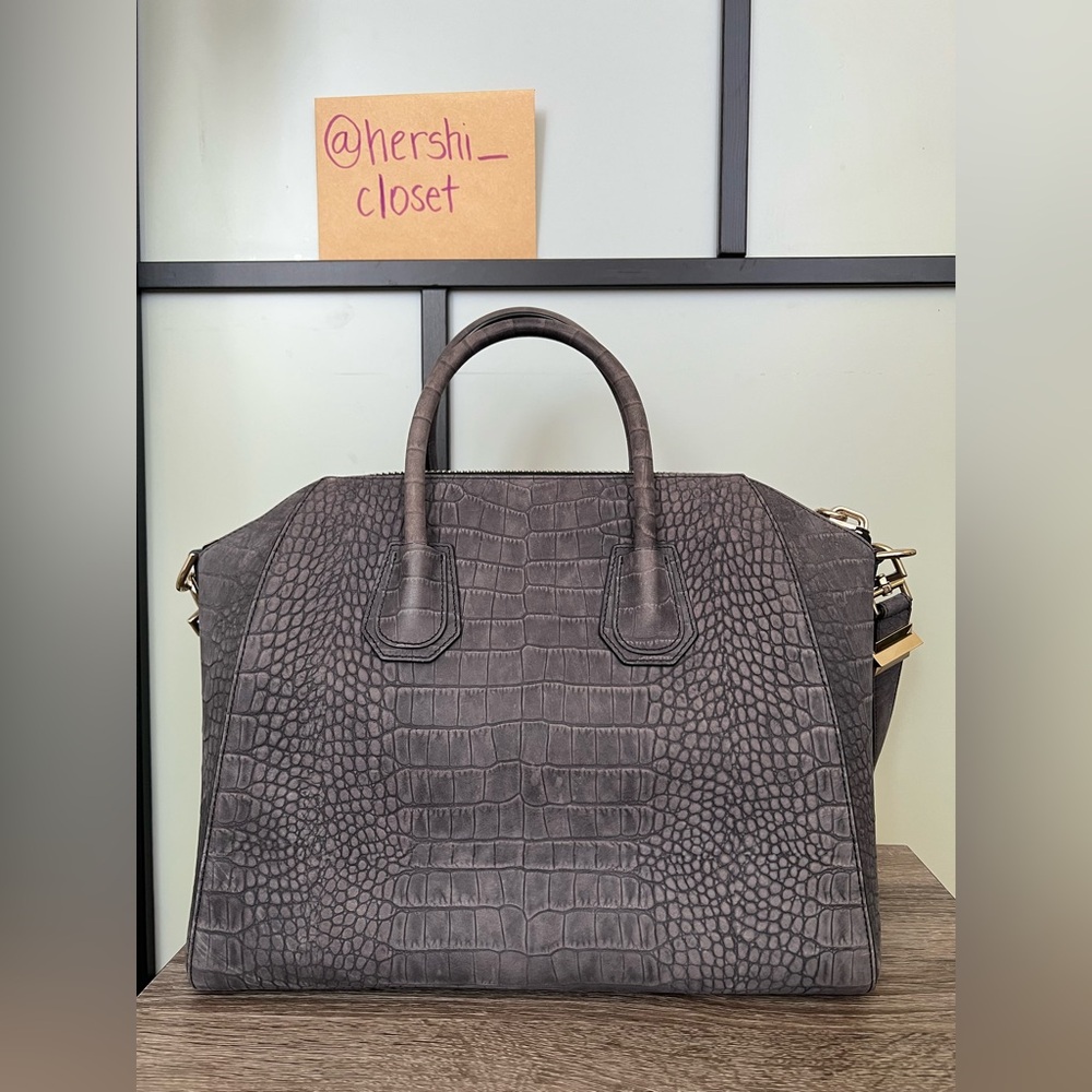 Givenchy RARE Nubuck Crocodile Embossed Medium Antigona Washed Gray Black - Picture 4 of 16